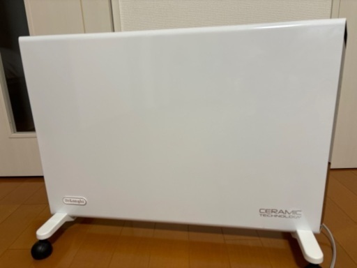 デロンギ　コンベクターヒーター