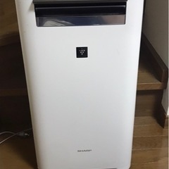 最終値下げ！シャープ空気清浄機　2020年式　シールあと少しある...