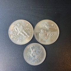☆5000円硬貨500円硬貨の画像