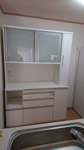 【掲載期間3/31まで】サコダ　食器棚