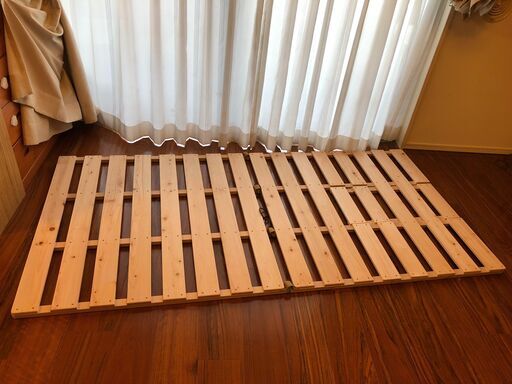 (決まりました)折り畳みすのこベッド（シングル）