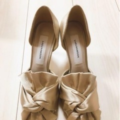 Lagunamoon ツイストリボンパンプス　ゴールドの画像