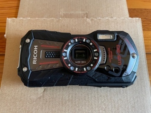 RICOH  WG-30（防水防塵カメラ）美品