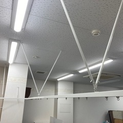 カーテンレール　カーブ付き　間仕切り用の画像