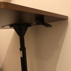 テーブル　家具　机の画像