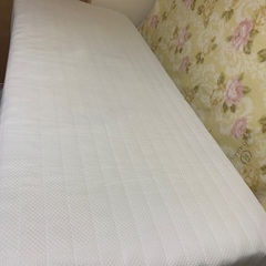 足つきポケットコイルマットレスベッド　スモールシングル