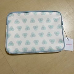 タブレットケース　1つ500円の画像