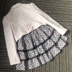 【再掲】入学式・ 卒業式・受験 130cm 女の子のキッズフォーマルスーツの画像