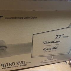 液晶ディスプレイ