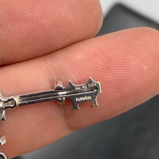 売り切れました。プチレーヴ　K18WG 18金　ホワイトゴールド　ダイヤ　クロスペンダント　4.4g 2WAY