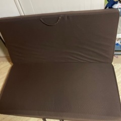ダブル　三つ折りマットレスの画像