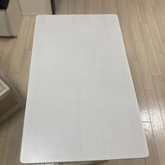 【決まりました】机と椅子　ホワイトの画像