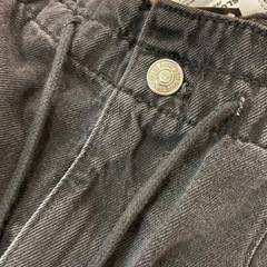 新品　デニム　パンツ　Mango MNGの画像