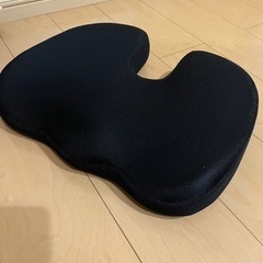 車　クッション　座布団　低反発　の画像