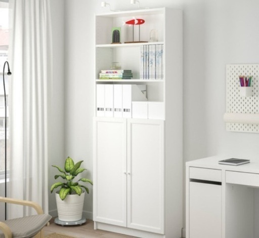 IKEAの棚、ビリー本棚多目的棚