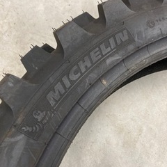 ミシュラン　クロスバイク用タイヤ　AC10 100/100-18の画像