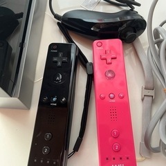 任天堂 Wii 本体一式＋ソフト7枚の画像