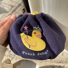 決まりました)ピーチジョン　アヒルの巾着