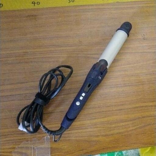 0304-021 美品　コテ　salonia