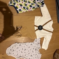 子供服、ベビー服、7点セット、できるかな、トイストーリーなどのロンパース、肌着、ズボン、ロンパース ベビー肌着 ベビー服 70 80の画像
