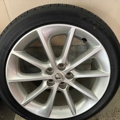 車のパーツ タイヤ、ホイールの画像