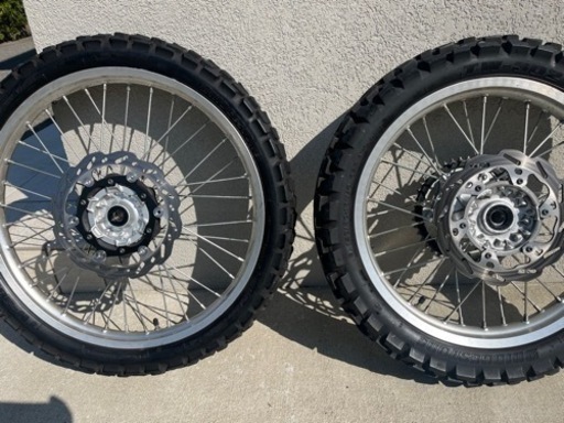 WR250R 純正ホイール　前後