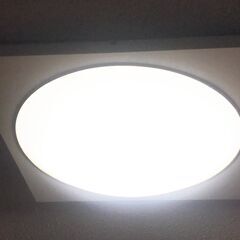 シーリングライト６畳～８畳（蛍光灯）新品交換用蛍光灯付きの画像