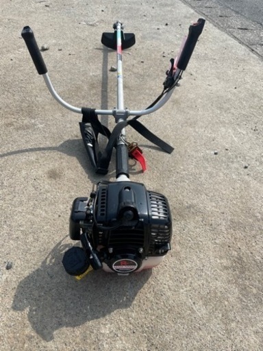 草刈機　マルヤマ