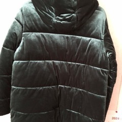 GAP   ダウンジャケットの画像