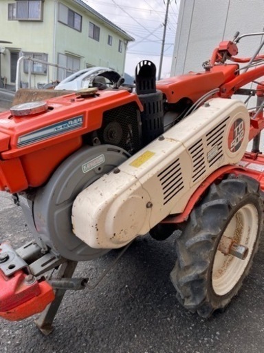 管理機　耕運機　ハンドティーラー　歩行型トラクター　クボタ
