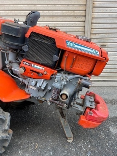 管理機　耕運機　ハンドティーラー　歩行型トラクター　クボタ