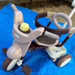 iimo 三輪車