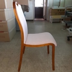 家具 椅子 ダイニングチェアの画像