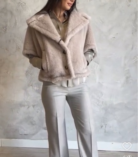 服/ファッション スーツ レディース　マックスマーラ