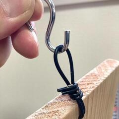 【ビカクシダなど着生植物用】杉板5枚（吊るすためのワイヤーとS字フック付き）の画像