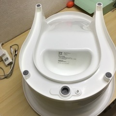 ベビーバス（白）の画像