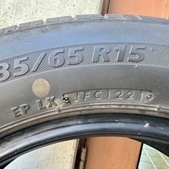 車のパーツ タイヤ、ホイールの画像