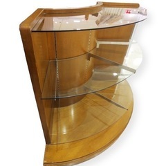 (決まりました)コーナータイプ　木製　棚什器　2台ありますの画像