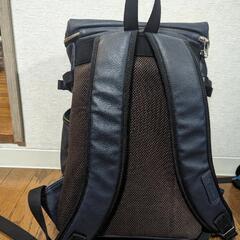 【美品】Bianchi　ビアンキ　レザーリュックサック　14L　ネイビーの画像