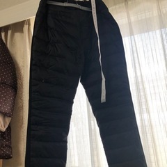 ダウンパンツ　マタニティ　お腹はサイズ調整できます。の画像