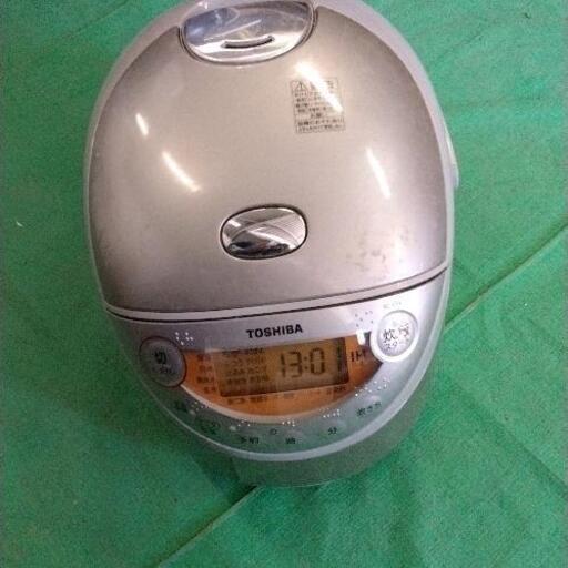 0304-082 東芝IHジャー炊飯器 RC-6XK