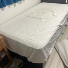 シングルベッドの画像