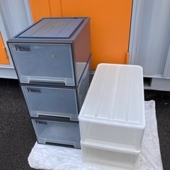 衣装ケース5個