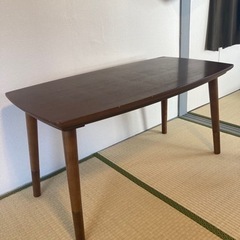 テーブル の画像