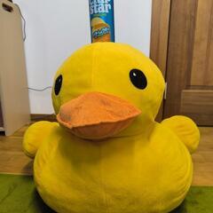 巨大ひよこ？アヒル？