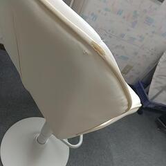 カフェテーブル椅子２脚セット　の画像