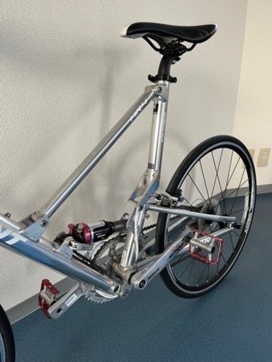 ★5,000円off！　ジャイアント GIANT MR4F  アルミ 折りたたみ自転車 ミニベロ 24インチ  2×8速 シルバー　専用ローラー付きキャリーバッグ付 ☆5，000円off！ ジャイアント GIANT MR4F アルミ 折りたたみ自転車