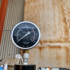 20トンプレス機（エアー式&手動）の画像