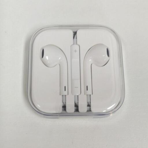未使用 Apple iPhone 有線イヤホン