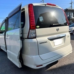 NISSAN セレナ ハイウェイスターの画像